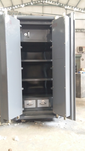 Showroom Safe Locker