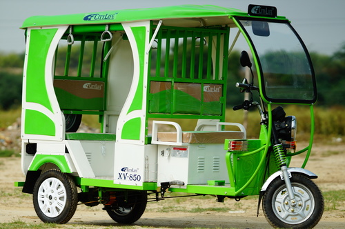 Eco-Friendly E-Rickshaw