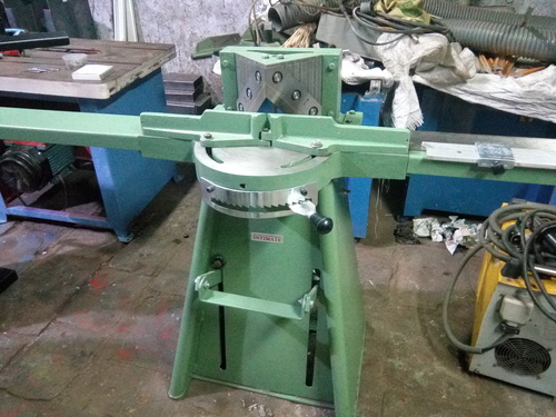 Pedal Frame Cutting Machine