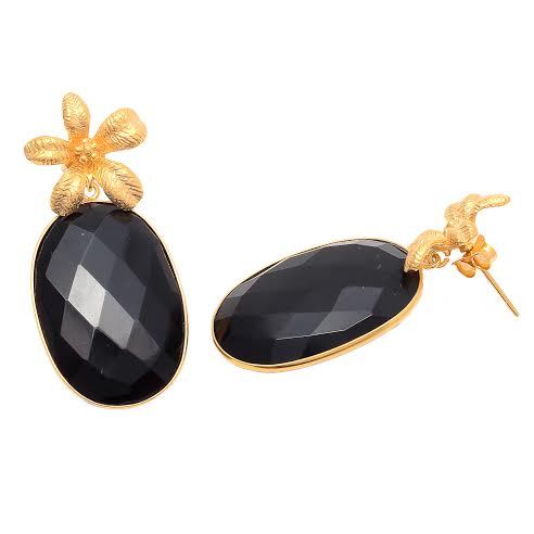 Oval Black Onyx Gemstone Earring
