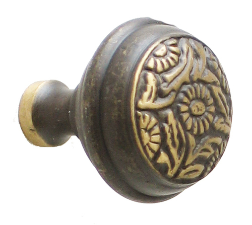 ANTIQUE KNOB SPY 