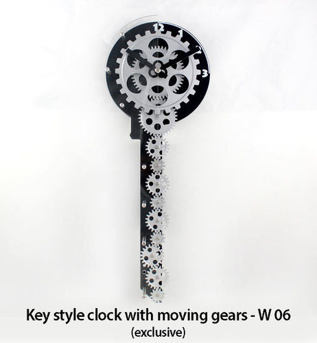 Key style clock with moving gears (exclusive)