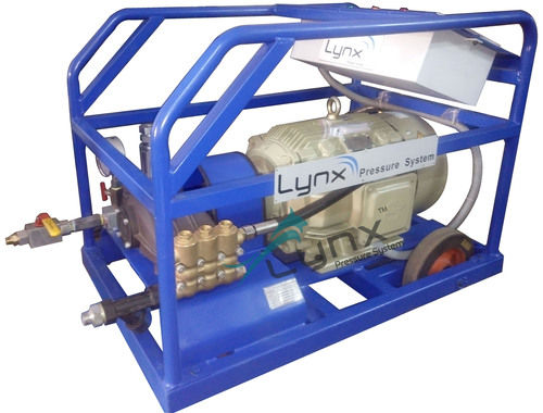 200 BAR Triplex Reciprocating Piston Pump