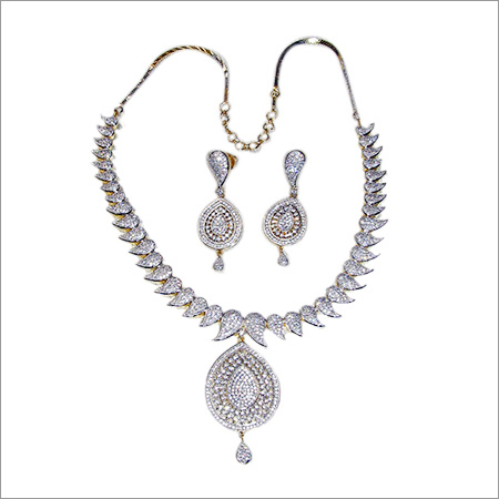 Imitation Zircon Pendant Set