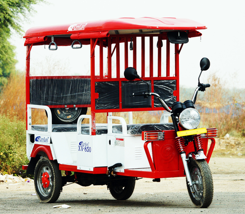 Passenger E Rickshaw