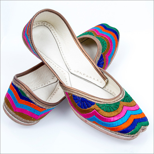 Multi Coloured Ladies Punjabi Jutti