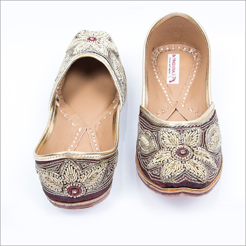Women Ethnic Leather Punjabi Jutti