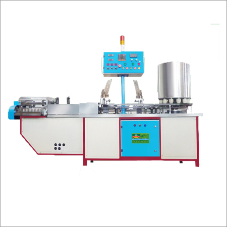 Biscuit Sandwiching Machine