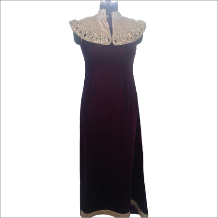 GOWN WITH CAPE