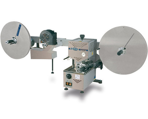 Automatic pre-gluer for tapes