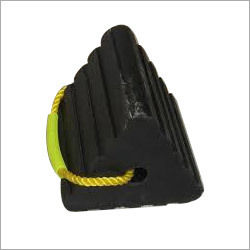 Triangular Shape Rubber Wheel Chock