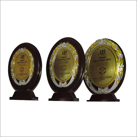 Round Wooden Award