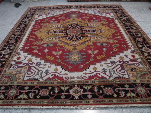 Hand Knotted Heriz Carpet