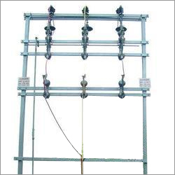 Double Pole Structure