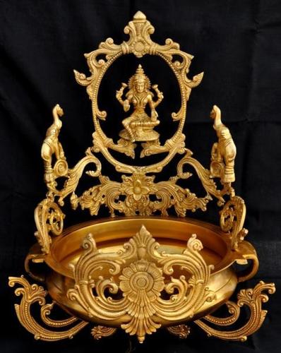 Decorative Pot With Laxmiji Design