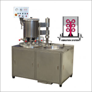 Automatic Investment Mixing Machine Capacity: 15 Kg/Hr