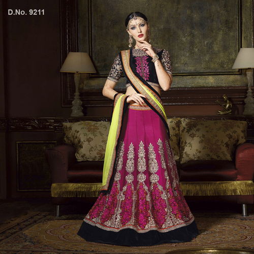 Stylish Wedding Lehenga