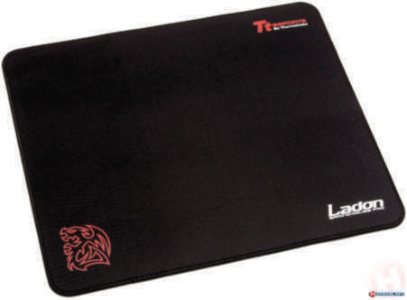 Rubber Mouse Pad - Ergonomic Design, Non-Slip Grip, Compact Size for Optimal Performance