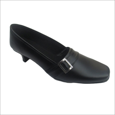 Black Ladies Belly Shoe