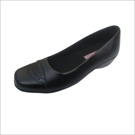 Sleek Black Formal Belly Shoes Heel Size: Low at Best Price in