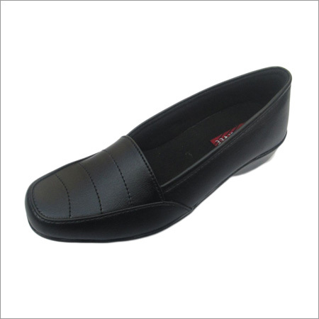 Black Belly Shoes Heel Size: Low at Best Price in Noida Aar Vee