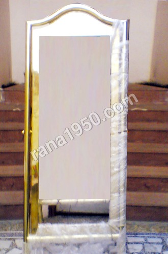 MIRROR STAND BRASS WITH GLASS COMPLETE