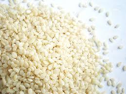 Natural sesame  pearl cracker