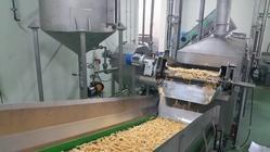 Stainless Steel Kurkure Extruder Snacks Machine