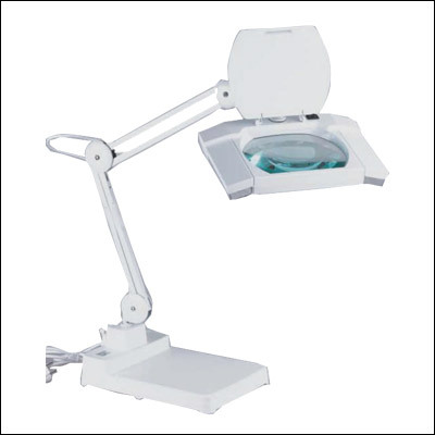 Desk Top Magnifier with Light (Heavy)
