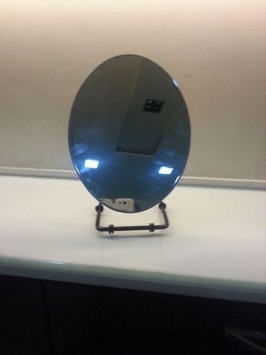 Counter top jewellery optician mirror