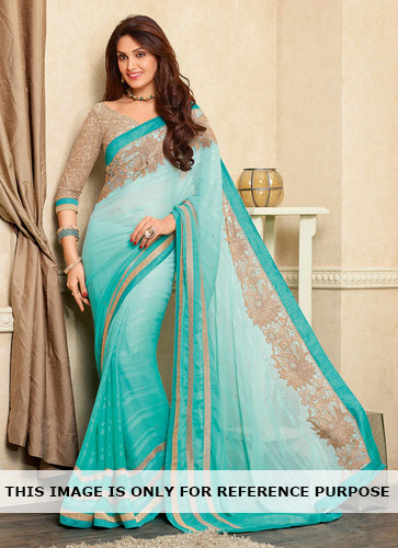 Flawless Designer Saree For Festival