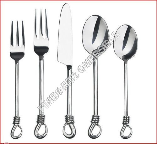 Twist Flatware Set
