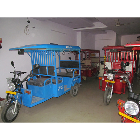 Colored Battery E Rickshaw