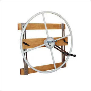 Shoulder Wheel Large Wall Mounting