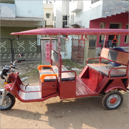 Battery Operated E Rickshaw