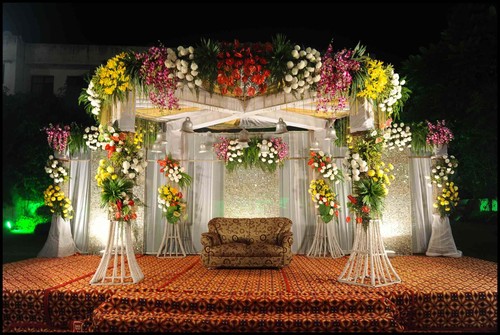 GATE DECORATION