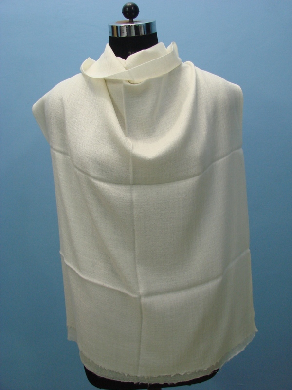 100% Pashmina Plain Dyed Stole