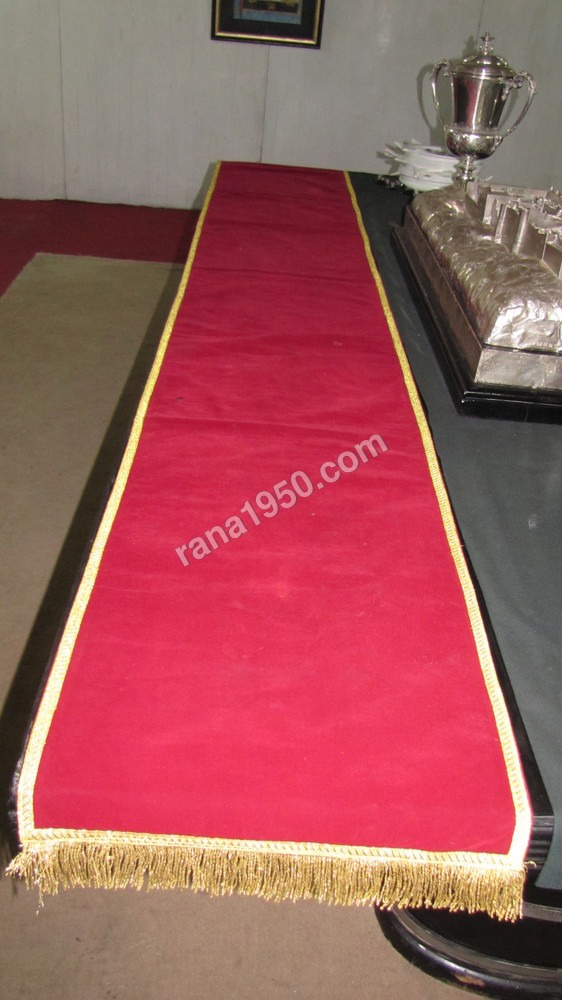 RUNEER MAT FOR OFFICER MESS RED PL
