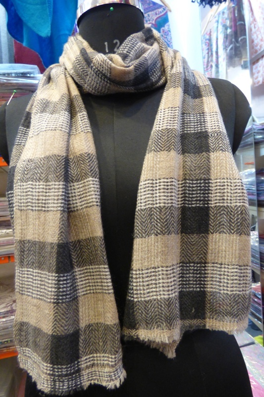 100% Pashmina Natural Checks Strips