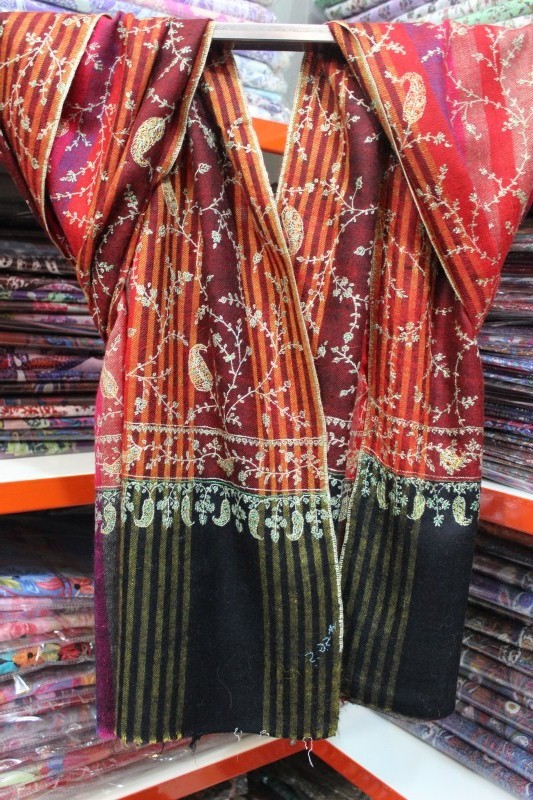 100% Pashmina Hand Woven hand Embroided
