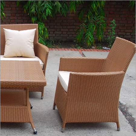 Outdoor Furniture & Cushions