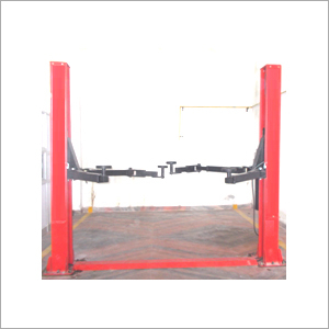 Two Post Lift For Three Wwheeler