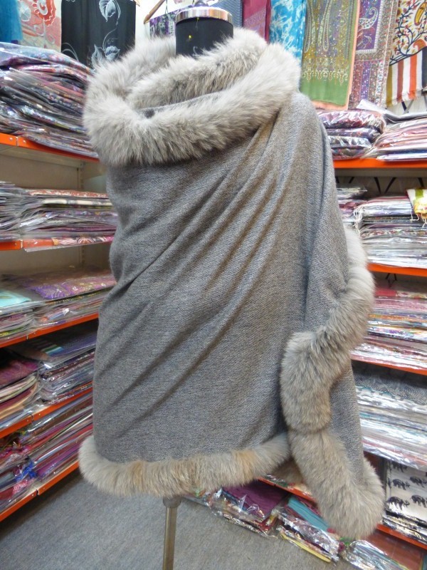 100% Wool With Fox Fur Four Side