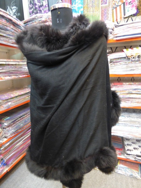 Cashmere Black Fox Fur Four Side shawls