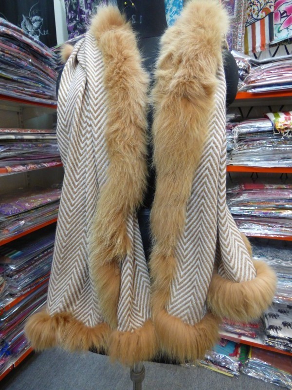 100% Pashmina Fox Fur Four side Shawls