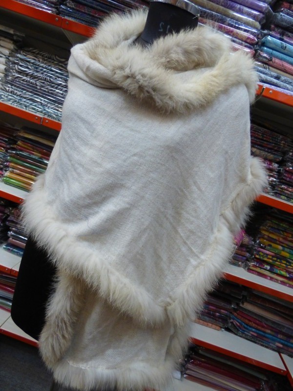 Silk Pashmina With Fox Fur Four Side Shawls 