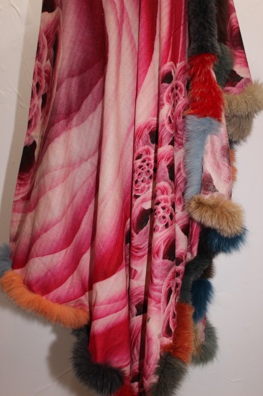 Silk Pashmina Printed h Fox Fur Four Side Shawls 