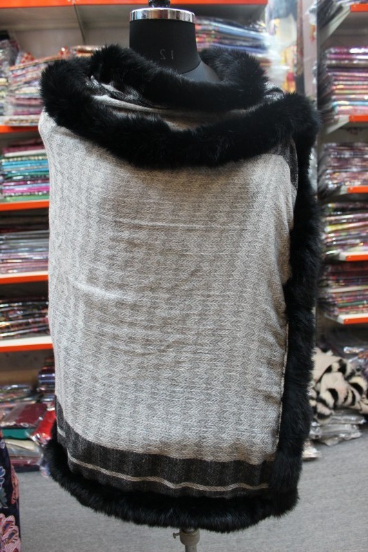 Checks Strips Pashmina Rabit Fur Four Side Shawls