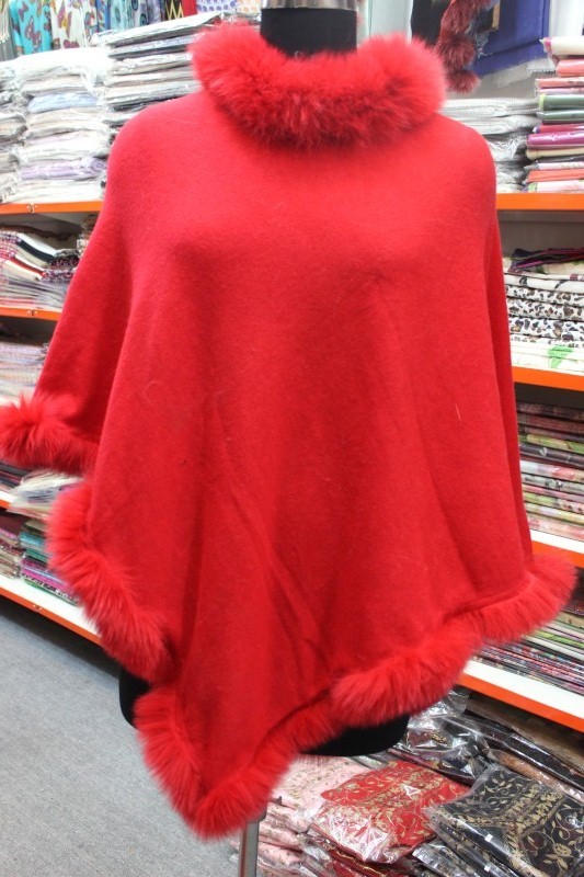 Cashmere Knitted WIth Fox Fur Poncho