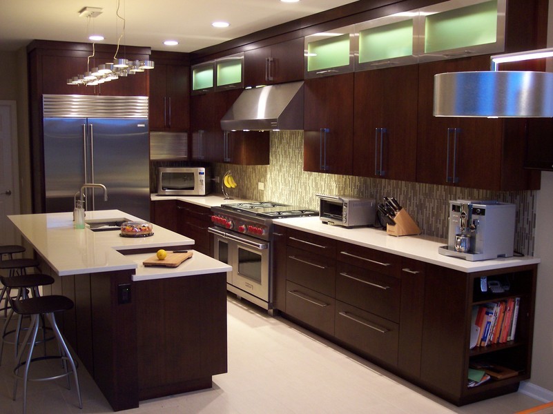 Veneer Modular Kitchen